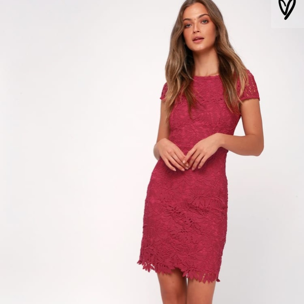 Lace bodycon dress